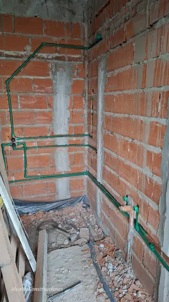 Cañerías en pared